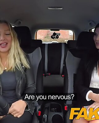 Fake Driving School Lésbicas Sexo com Hot Australiano Bébé e Mamalhuda MILF