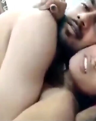 Bhai ki sexy soție ko hotel me choda